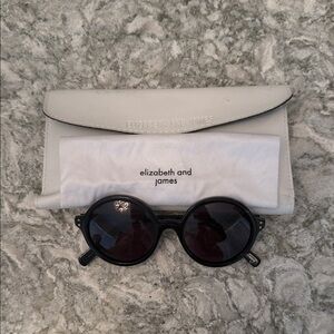 Elizabeth and James Round Black Sunglasses